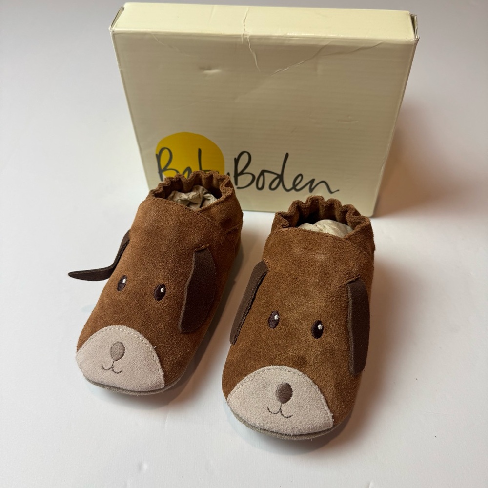 Mini Boden Leather Puppy Dog Moccs